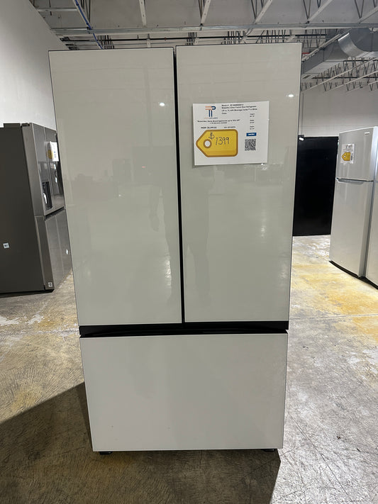 Samsung - BESPOKE Refrigerator with Beverage Center MODEL: RF30BB660012 REF10255RS