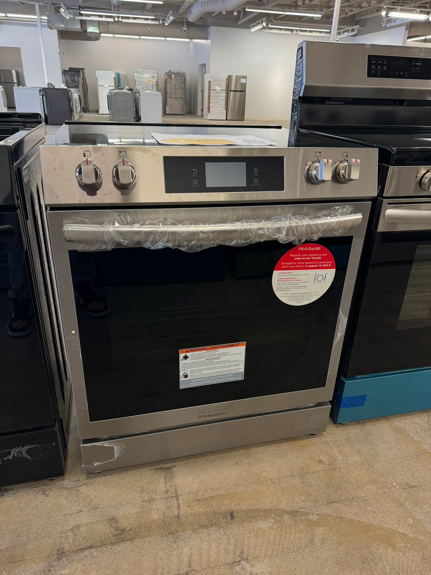 BRAND NEW ELECTRIC CONVECTION RANGE MODEL: GCFE3060BF RAG10034R