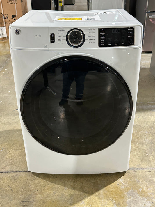 GE 7.8 Cu. Ft. Smart Front Load Electric Dryer MODEL: GFD55GSSNWW DRY13034S