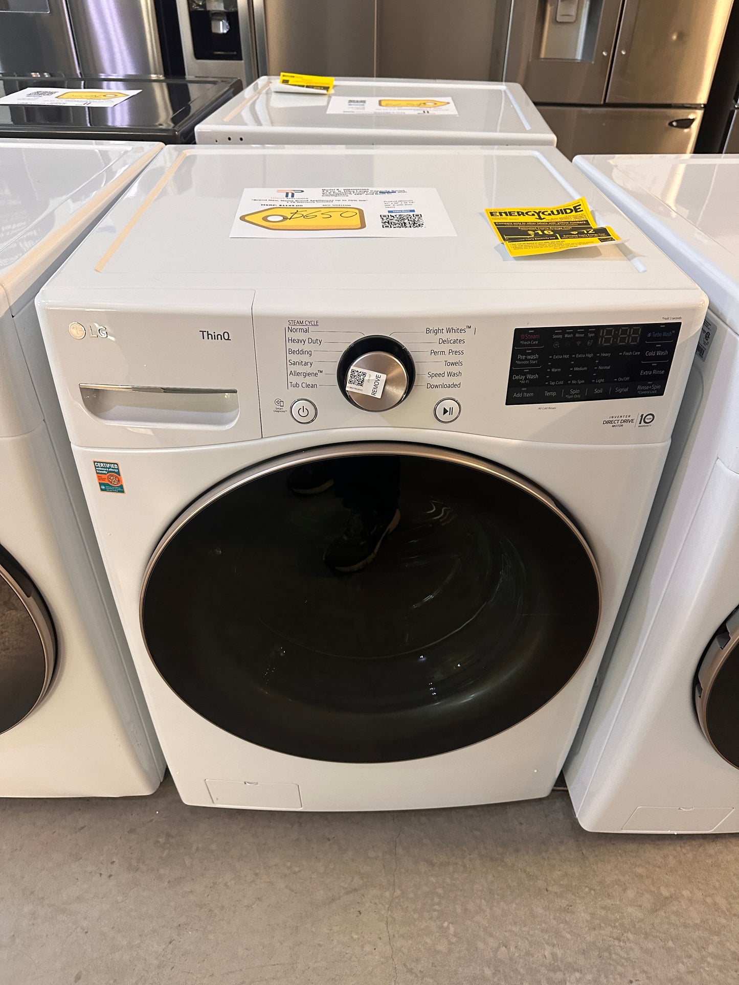 BEAUTIFUL BRAND NEW LG SMART WASHING MACHINE MODEL: WM4000HWA WAS13426