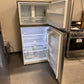 BRAND NEW TOP FREEZER REFRIGERATOR MODEL: LHTNS2403S REF13381