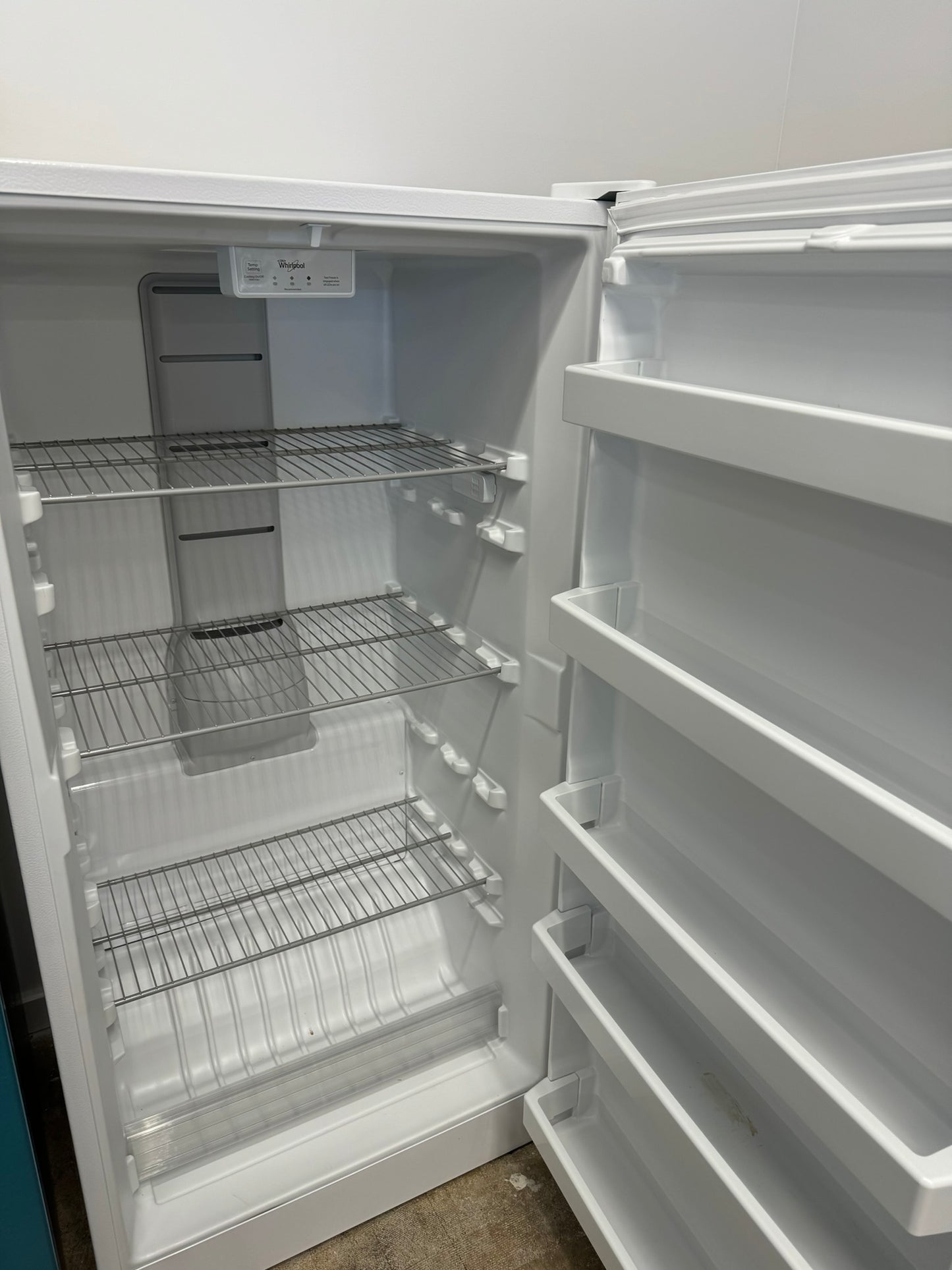 GREAT NEW WHIRLPOOL UPRIGHT FREEZER MODEL: WZF34X16DW FRZ10008R