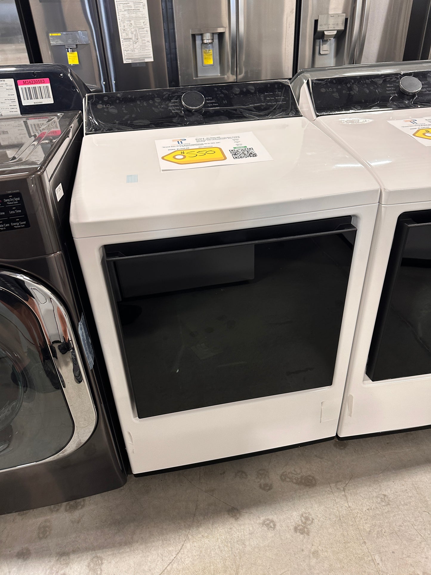 BEAUTIFUL BRAND NEW LG SMART GAS DRYER MODEL: DLG8401WE DRY12705