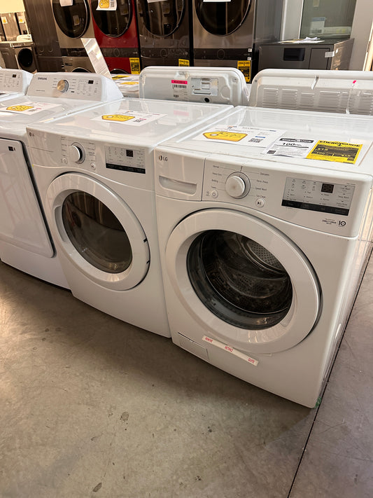 GREAT NEW STACKABLE FRONT LOAD LG LAUNDRY SET WAS13418 DRY12737