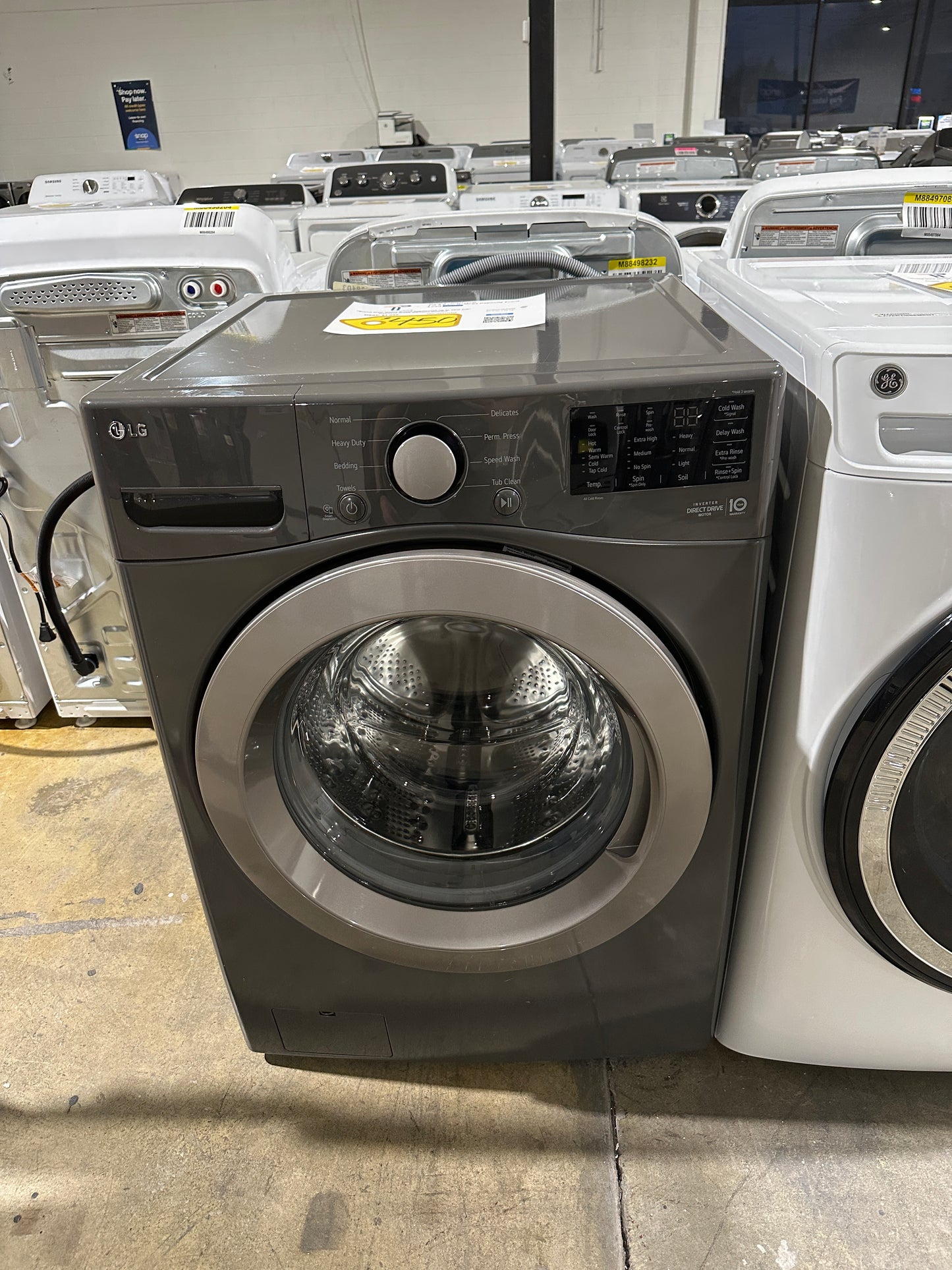 GREAT NEW LG FRONT LOAD WASHING MACHINE MODEL: WM3470CM WAS12492S
