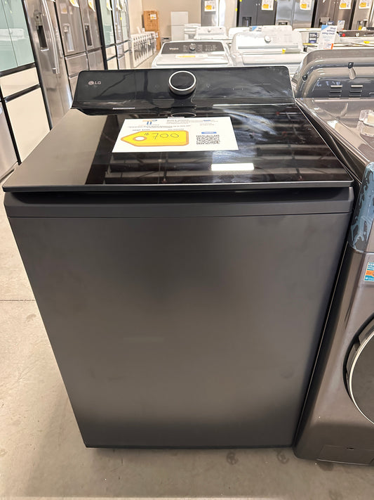 GREAT NEW LG SMART TOP LOAD WASHER with EASY UNLOAD MODEL: WT8600CB WAS13488