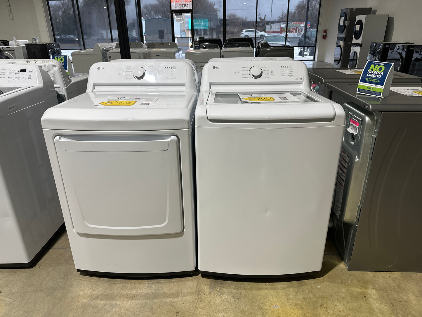 GREAT NEW LG TOP LOAD WASHER ELECTRIC DRYER WAS12454S DRY10137RS