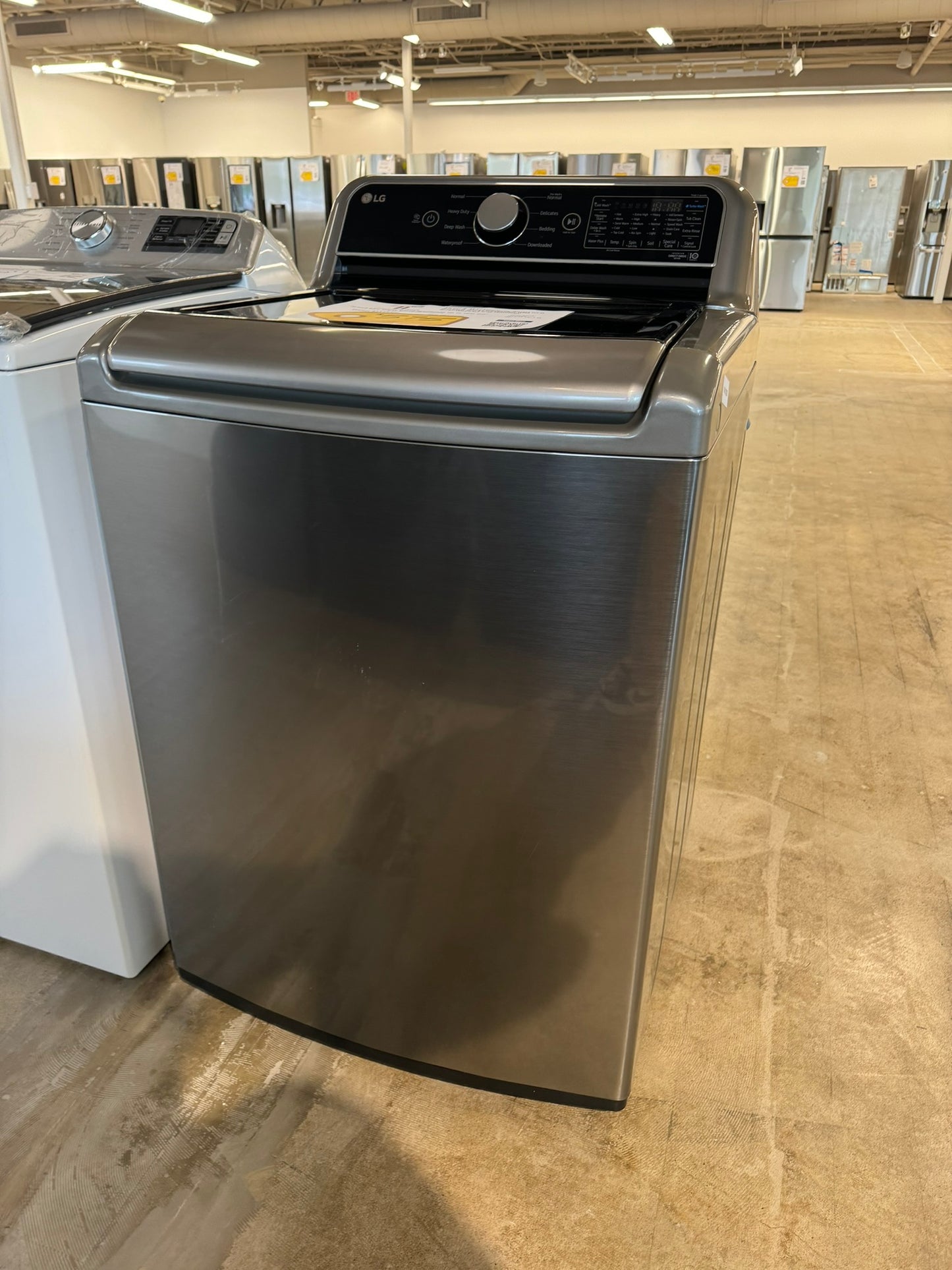 GREAT NEW LG SMART TOP LOAD WASHER with TURBOWASH MODEL: WT7400CV WAS10202R