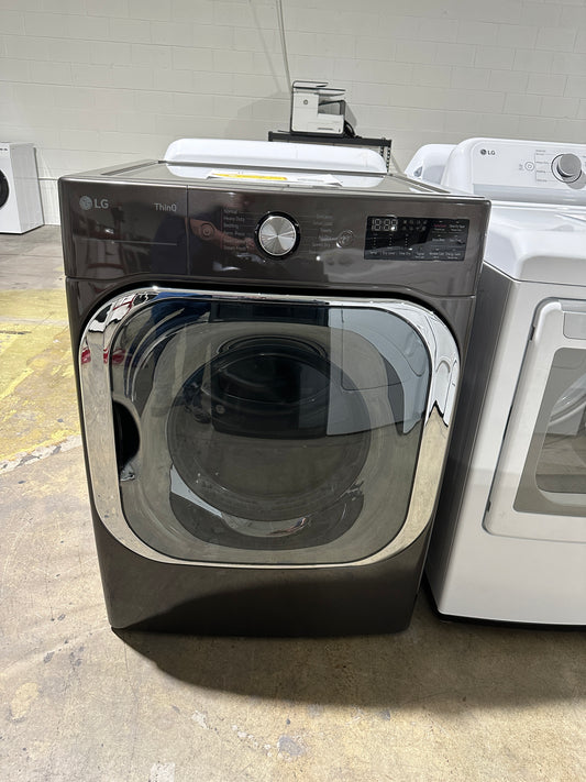GREAT NEW LG SMART FRONT LOAD GAS DRYER MODEL: DLGX8901B  DRY13095S