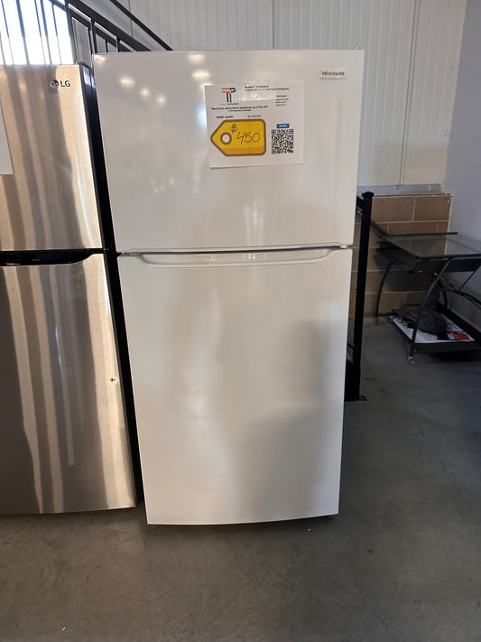 Frigidaire - 20 Cu. Ft. Top-Freezer Refrigerator - White MODEL: FFTR2045VW REF13496