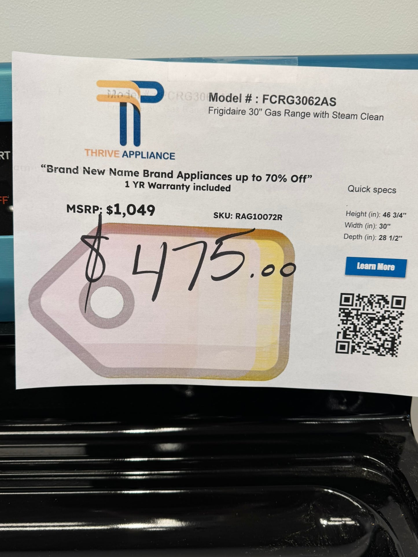 NEW! Frigidaire 30" Gas Range With Quick Boil  MODEL: FCRG3062AS  RAG10072R