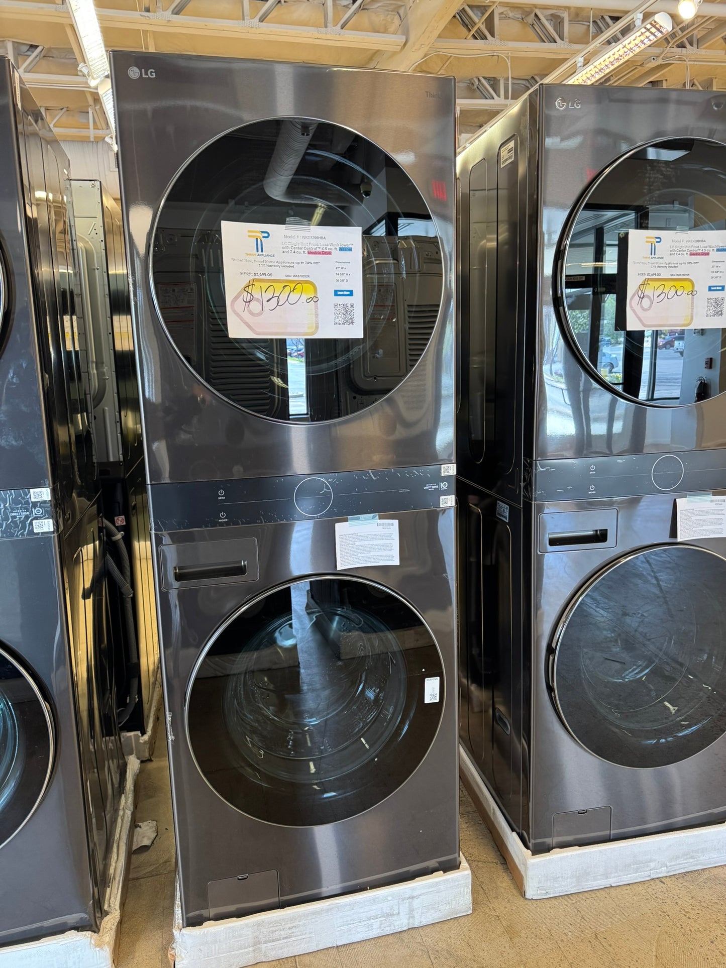 BLACK STEEL LG STACKED LAUNDRY SET ELECTRIC DRYER WASHTOWER MODEL: WKEX200HBA  WAS10282R