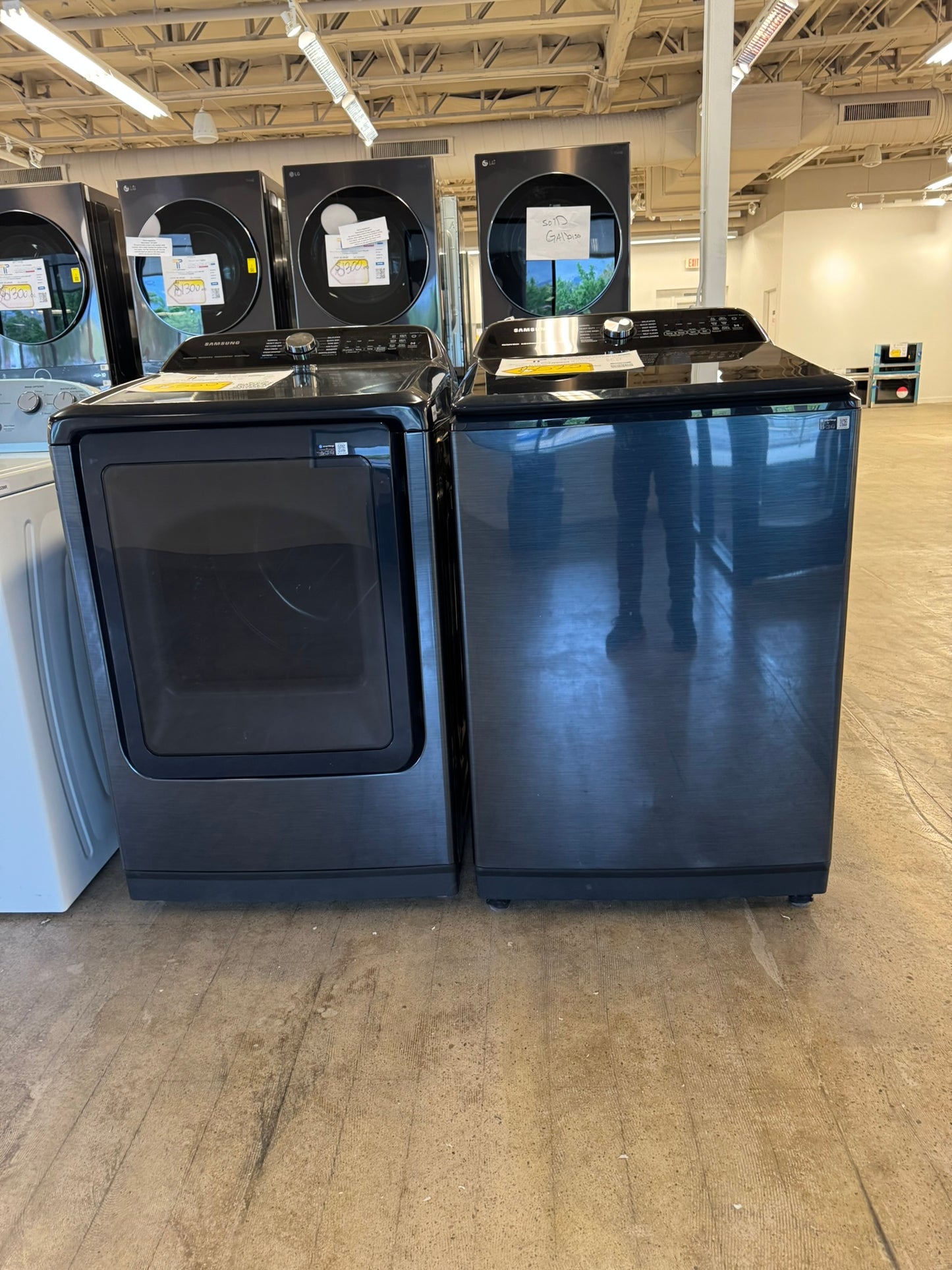 GORGEOUS NEW TOP LOAD SAMSUNG WASHER GAS DRYER LAUNDRY SET WAS10301R DRY10254R