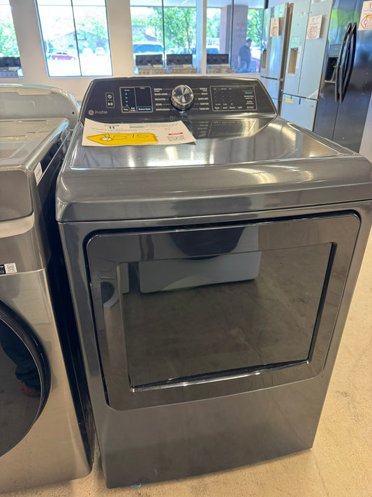 NEW! GE Profile 7.4 Cu Ft Gas Dryer&nbsp;  MODEL: PTD70GBPTDG  DRY10271R