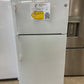 GE 21.9 cu ft Top Freezer Refrigerator  MODEL: GTS22KGNRWW  REF10408R