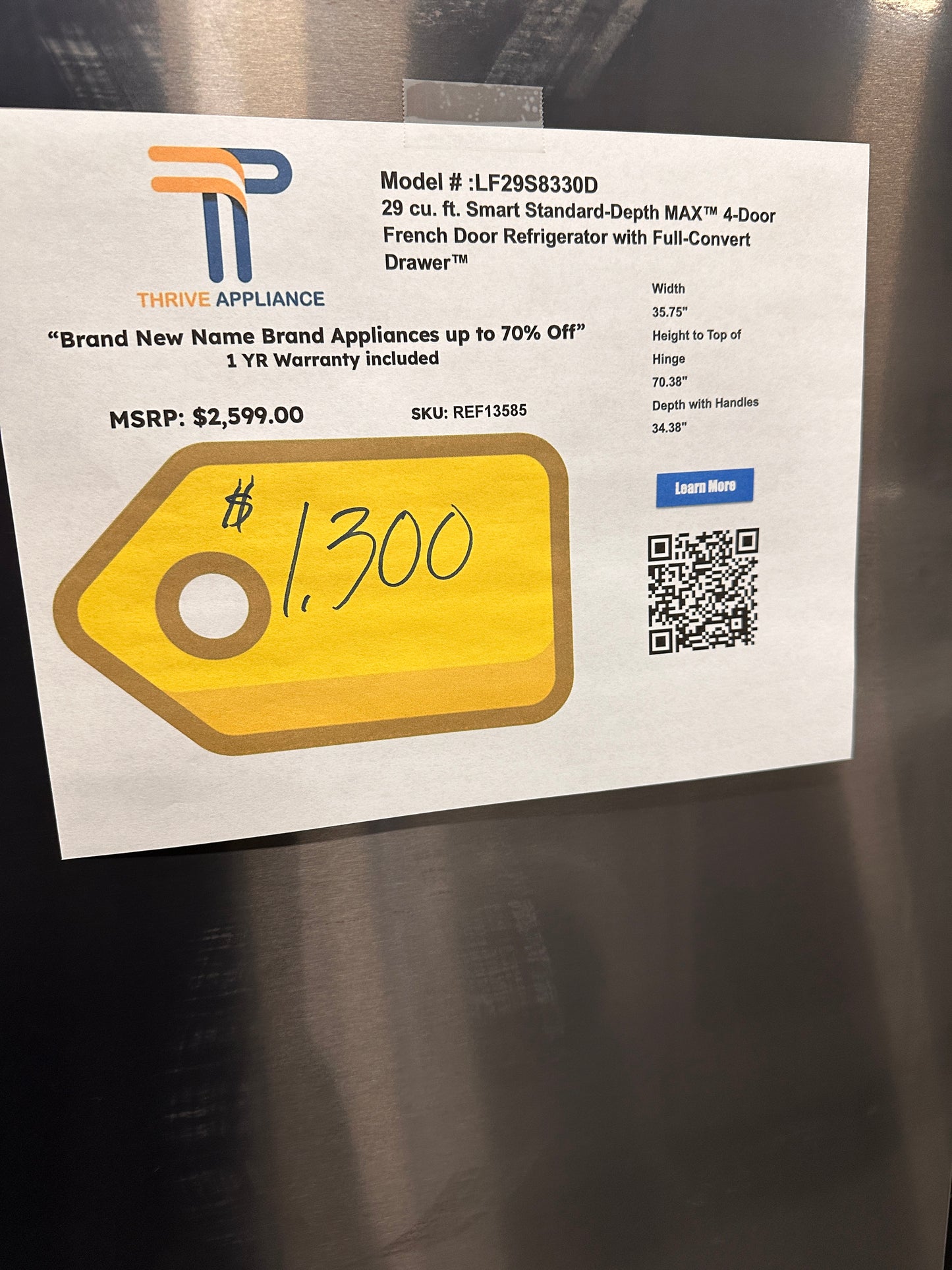 GREAT NEW LG STANDARD DEPTH BLACK STAINLESS STEEL REFRIGERATOR MODEL: LF29S8330D REF13585