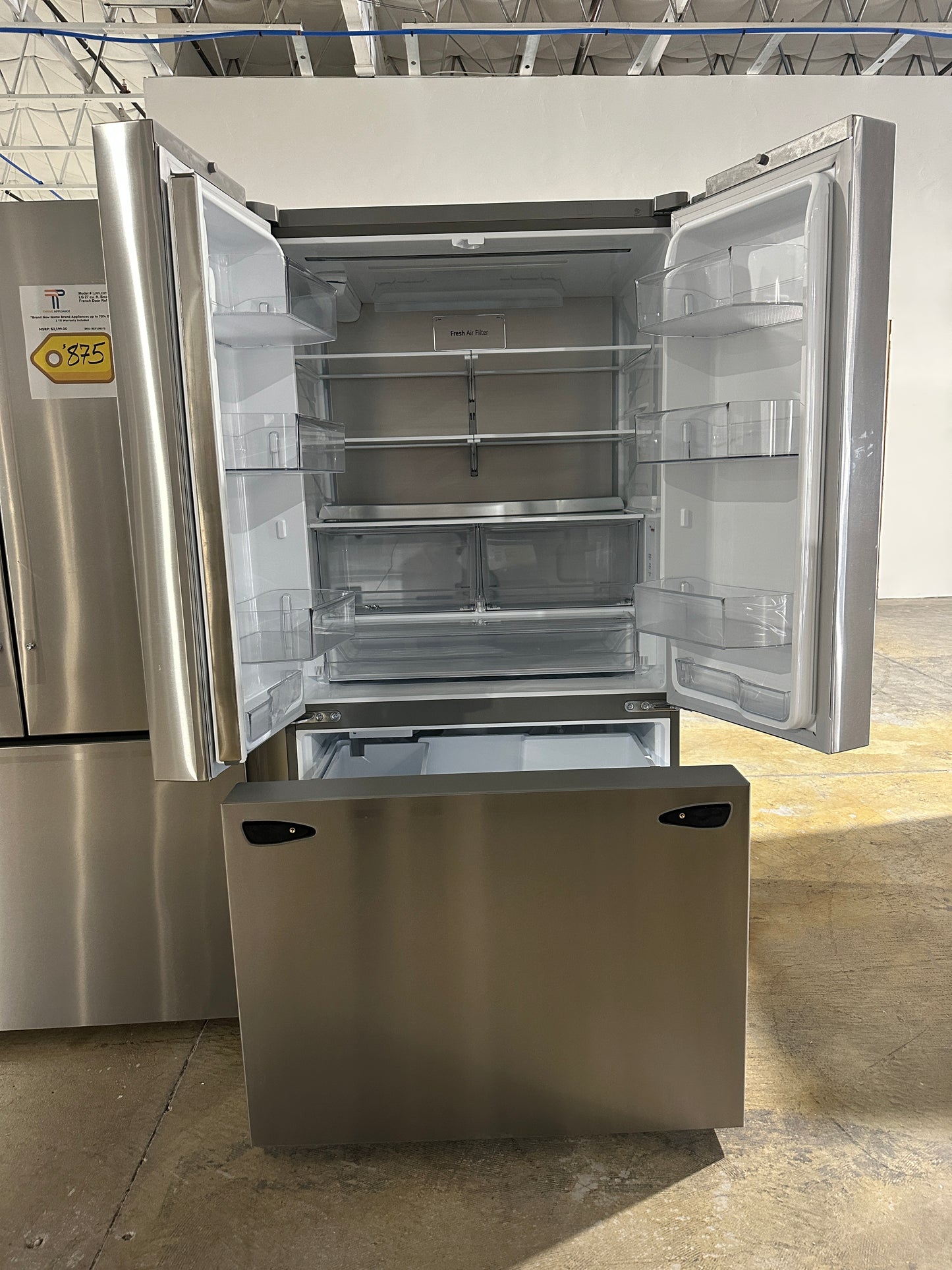 GORGEOUS NEW LG COUNTER DEPTH MAX REFRIGERATOR MODEL: LRFLC2706S  REF13946S