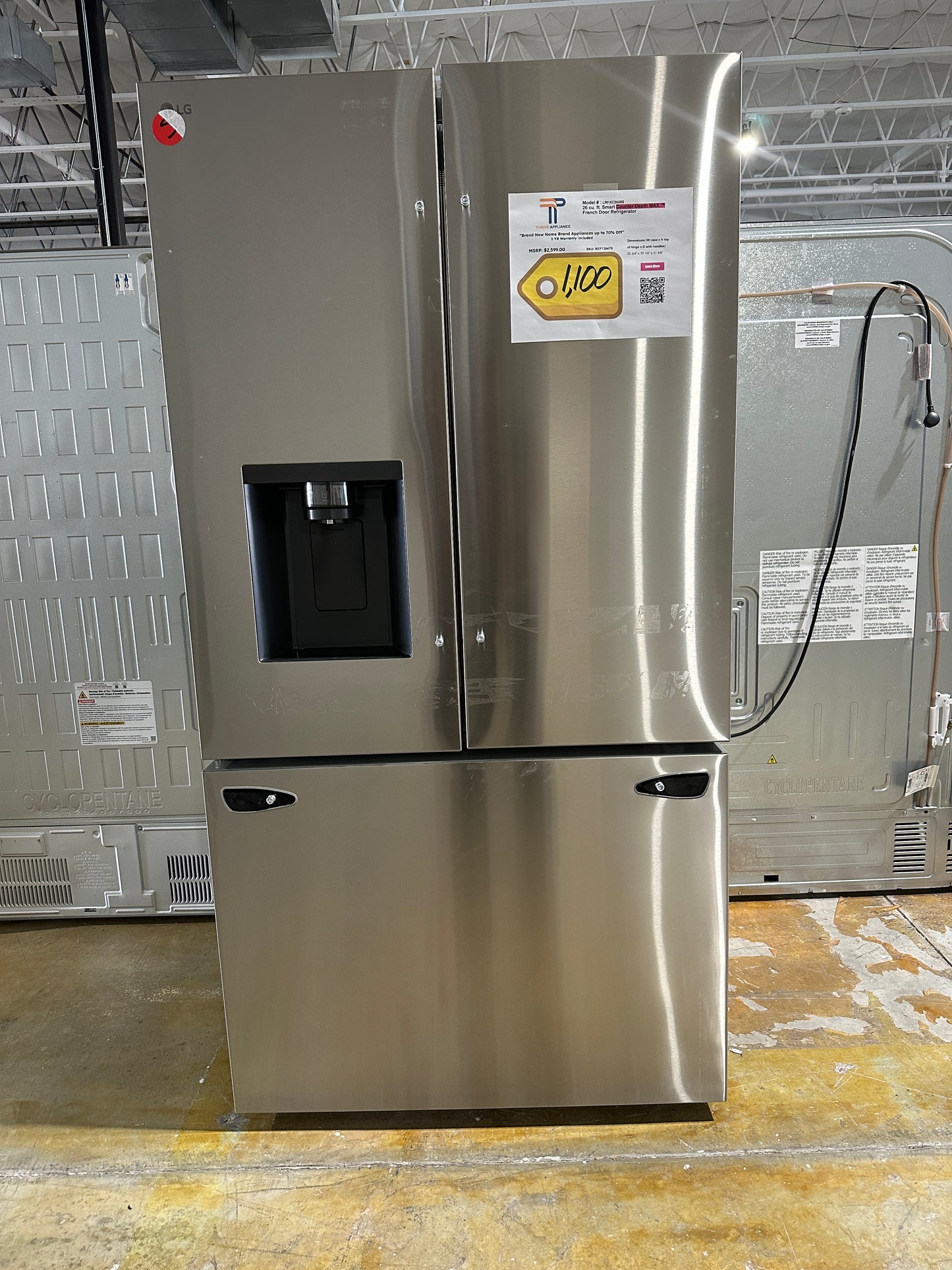 NEW COUNTER DEPTH SMART REFRIGERATOR with DUAL ICE MAKER MODEL: LRFXC2606S  REF13947S