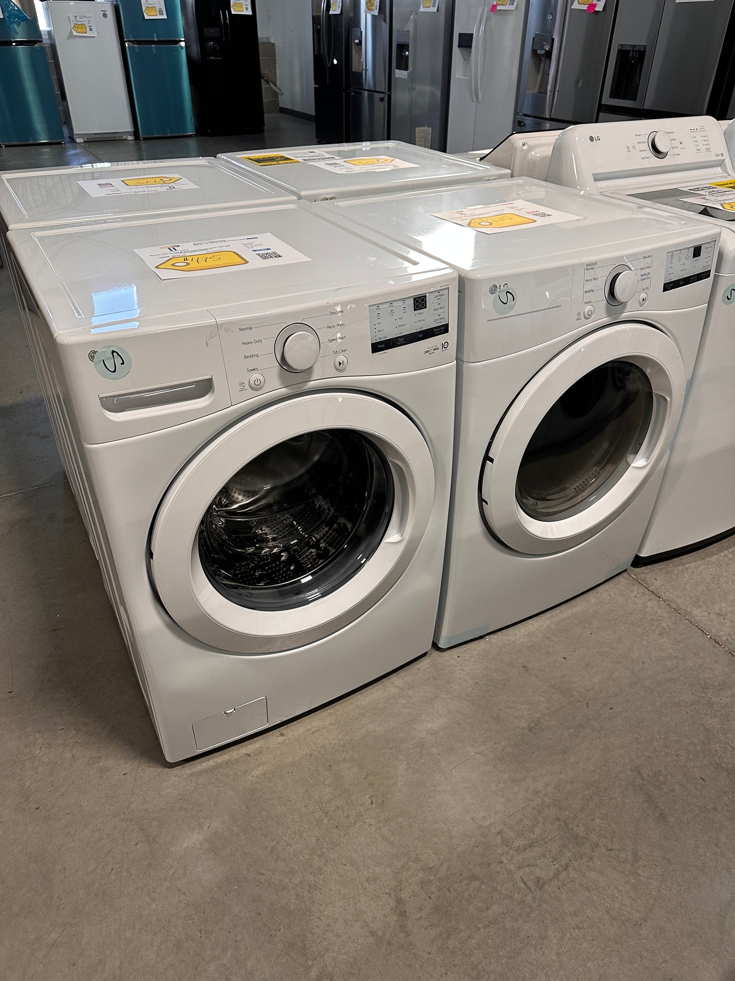 GREAT NEW LG STACKABLE LAUNDRY SET FRONT LOAD WASHER ELECTRIC DRYER WAS13611 DRY12828