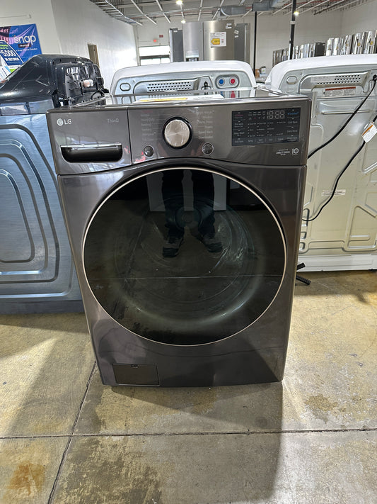 NEW! LG 4.5 Cu. Ft. Front Load Washer  MODEL: WM4000HBA  WAS12570S