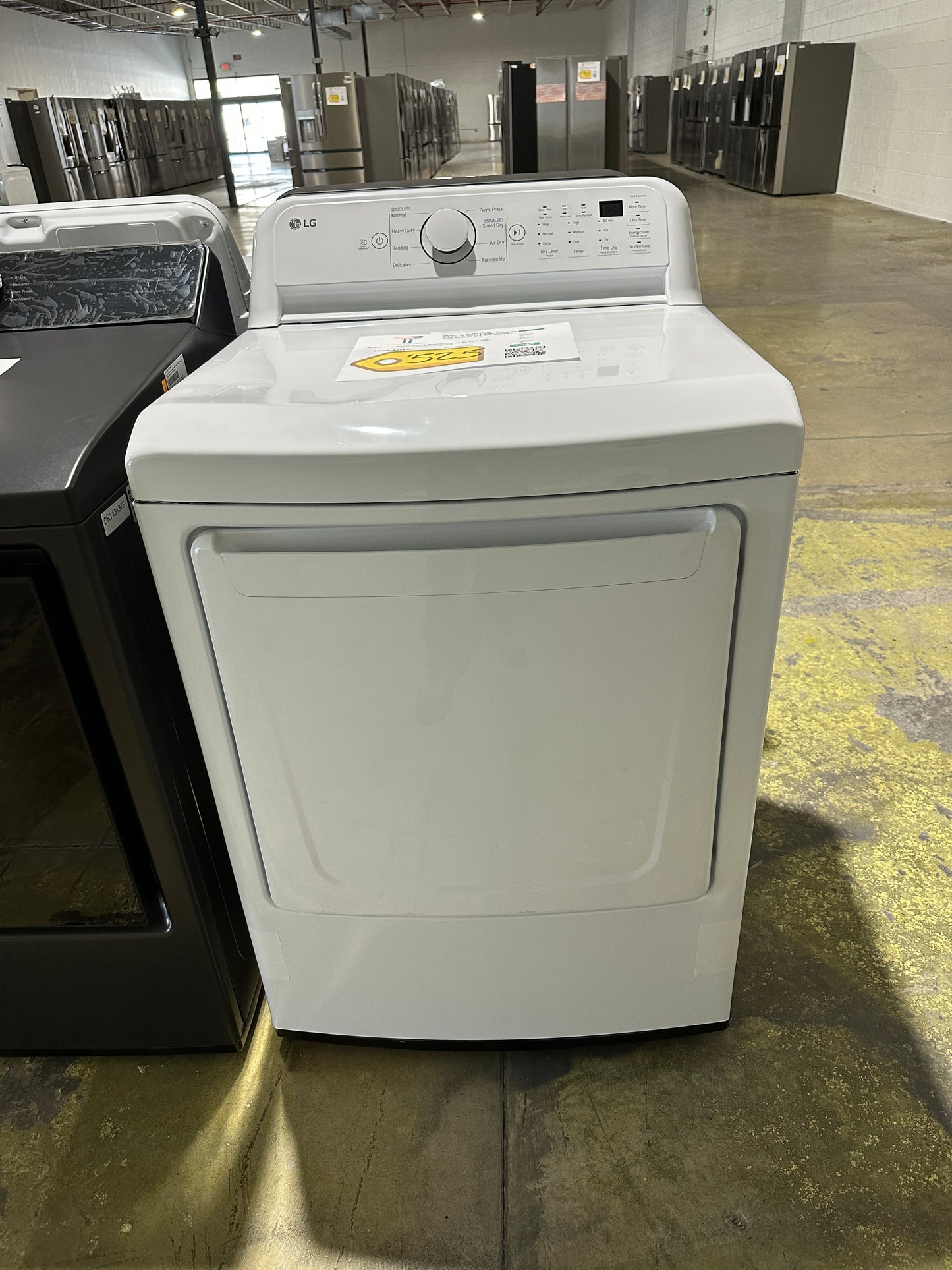 NEW! LG 7.3 Cu. Ft. Gas Dryer with Sensor Dry  MODEL: DLG7001W  DRY13150S