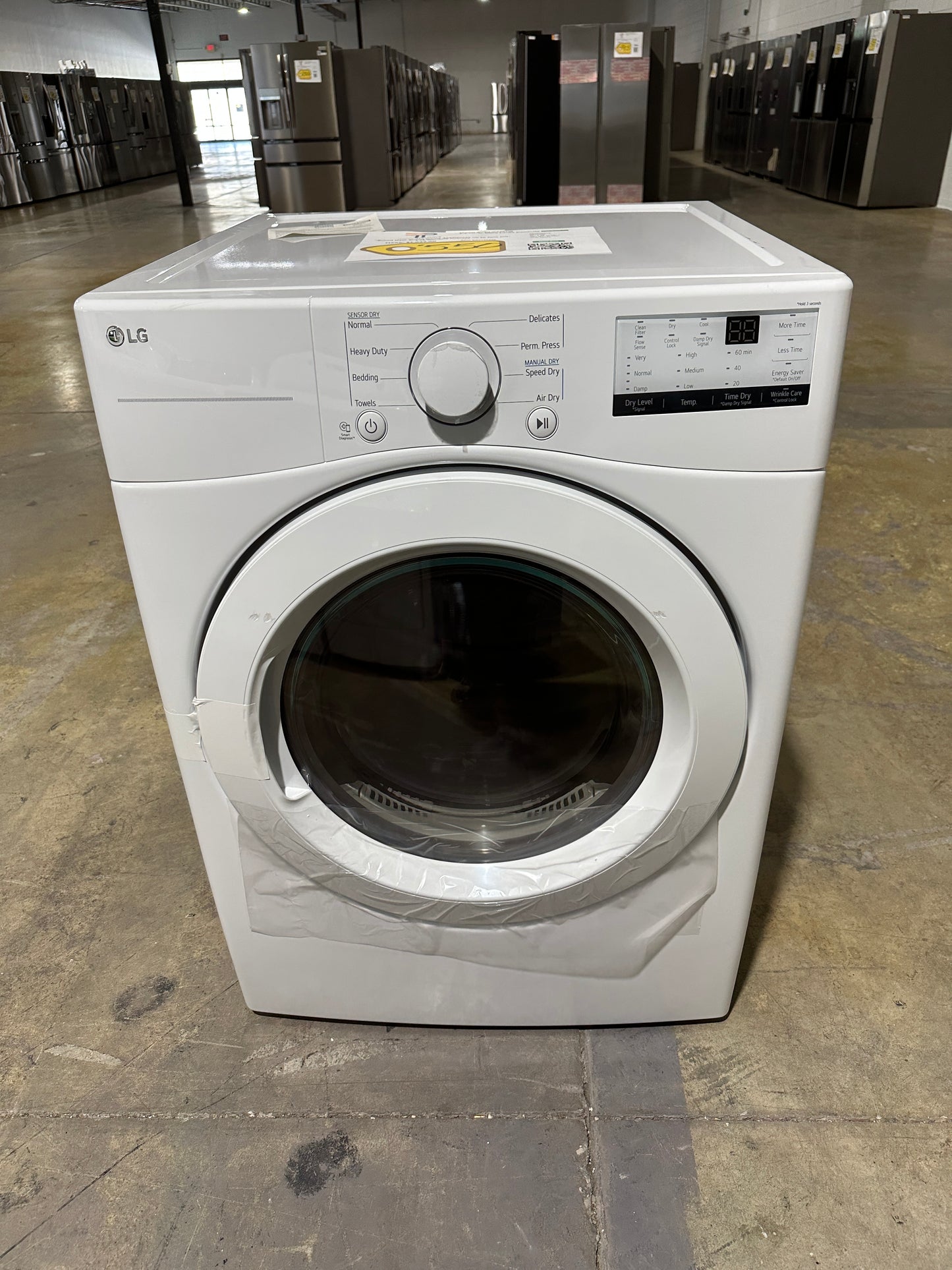 7.4 Cu. Ft. Ultra Large Capacity Gas Dryer LG  MODEL: DLG3401W  DRY13142S
