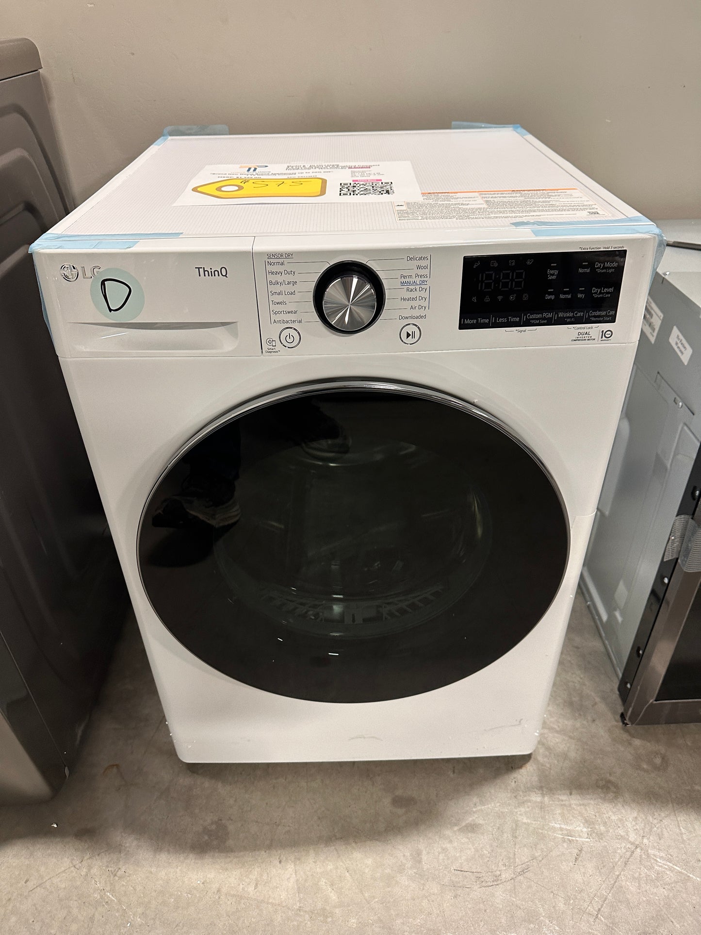 GREAT NEW COMPACT FRONT LOAD DRYER Model: DLHC1455W DRY12835