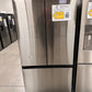 BEAUTIFUL BRAND NEW SAMSUNG BESPOKE REFRIGERATOR with BEVERAGE CENTER Model: RF30BB6600QL REF13628