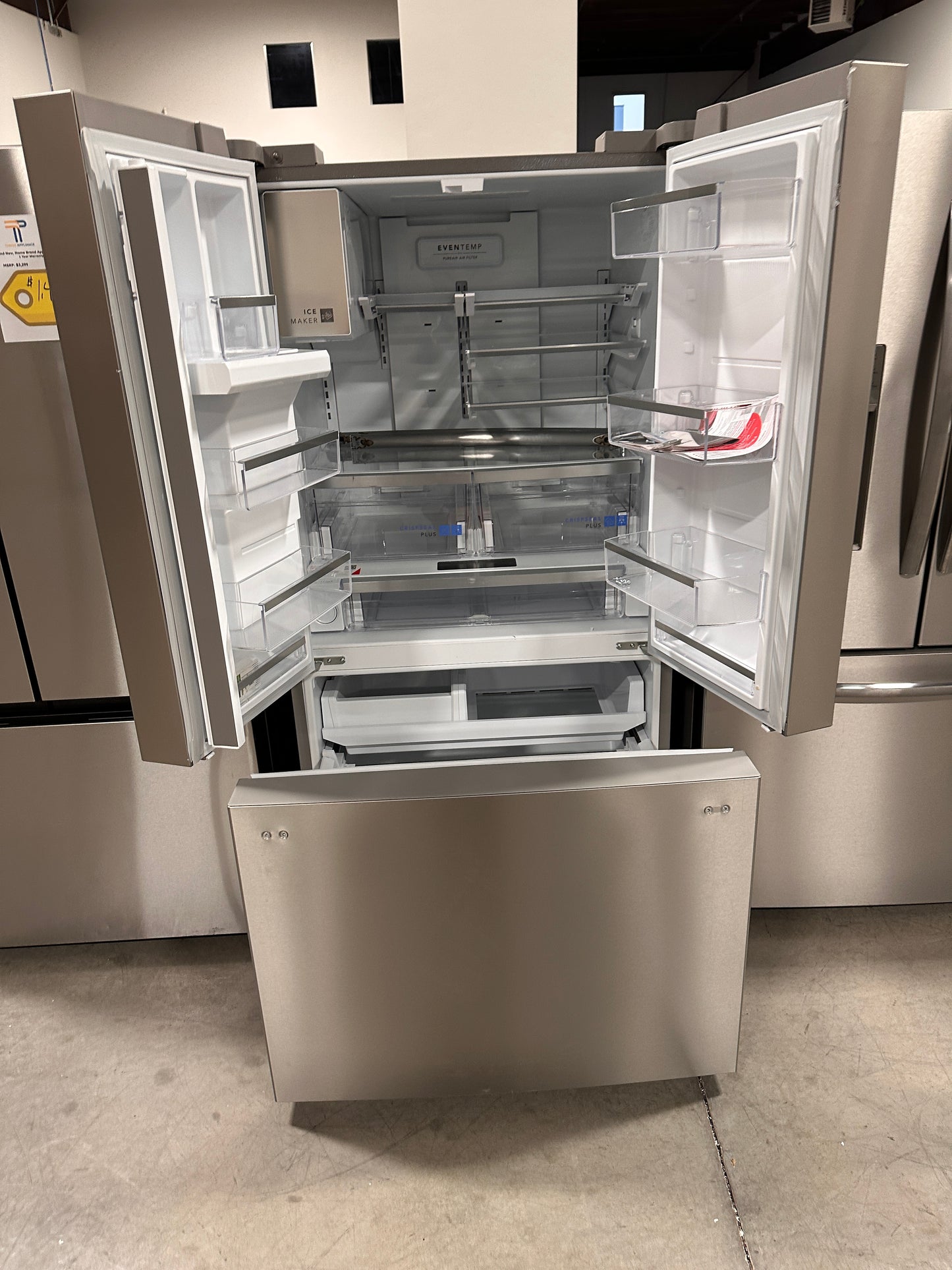 New Frigidaire Gallery 27.8 Cu Ft French Door Refrigerator Model: GRFS2853AF REF13626