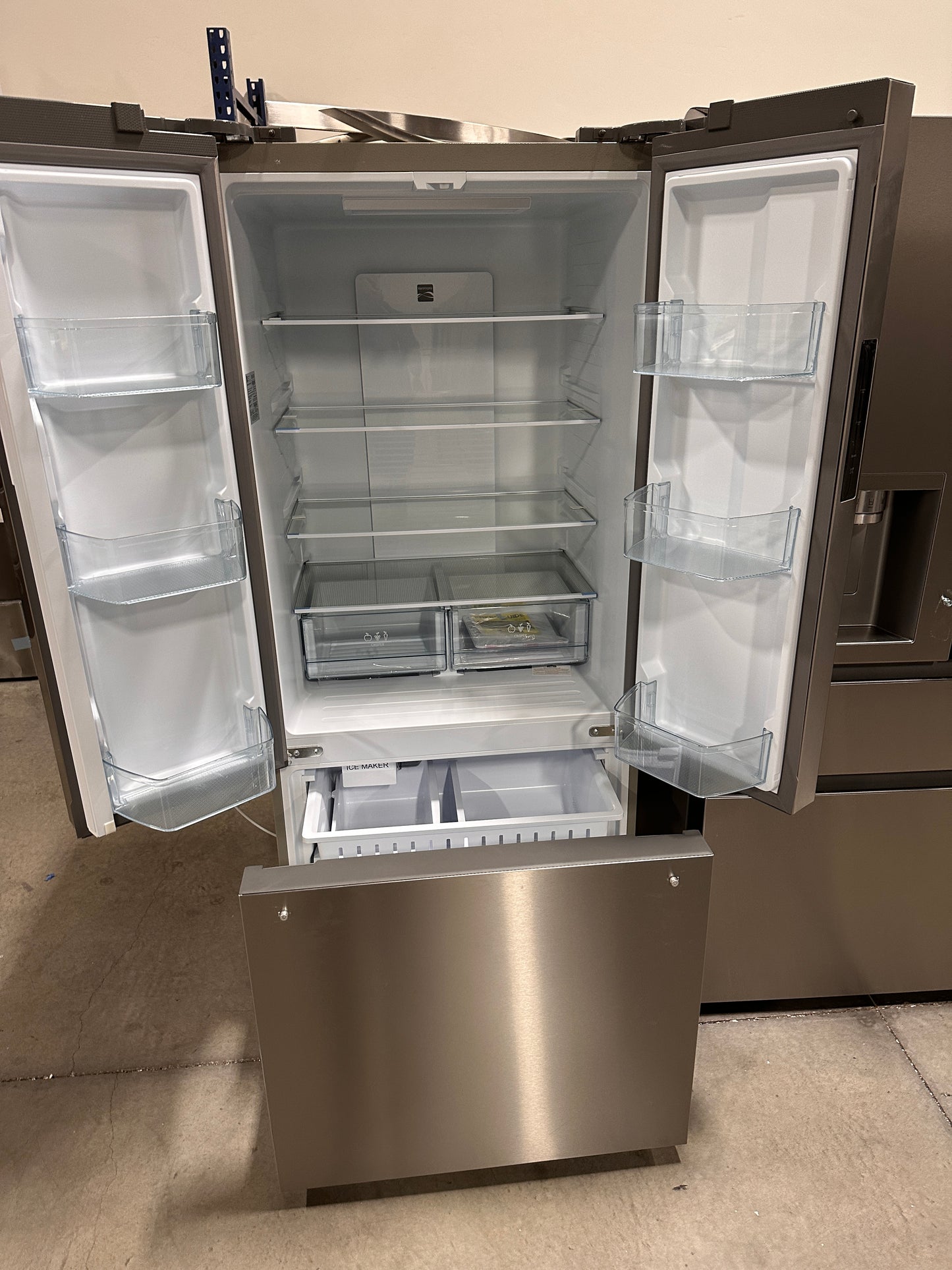 GREAT PRICE FRENCH DOOR REFRIGERATOR Model: 897.755253 REF13637