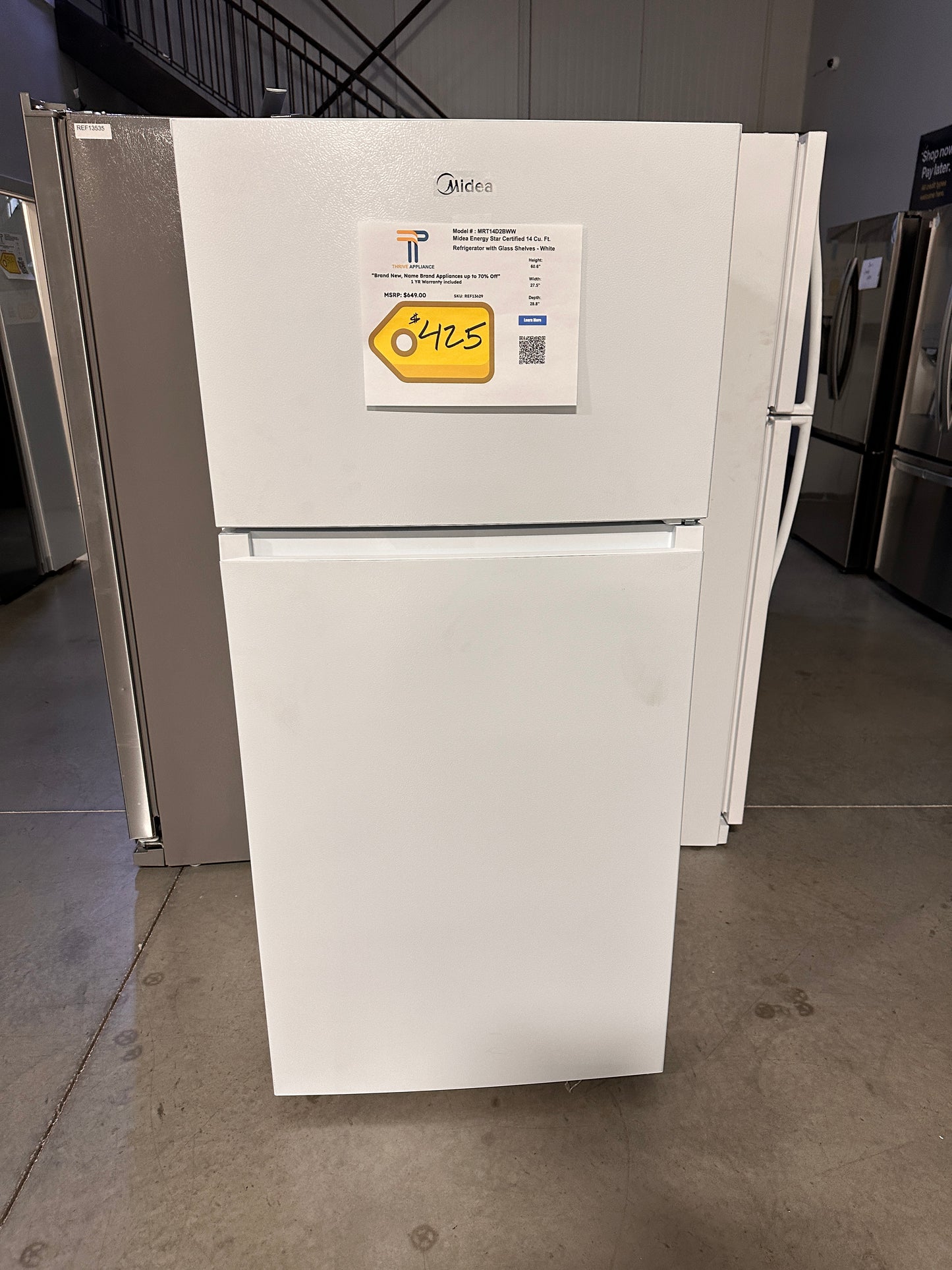 New Midea Energy Star Certified 14 Cu. Ft. Refrigerator With Glass Shelves Model: MRT14D2BWW REF13629