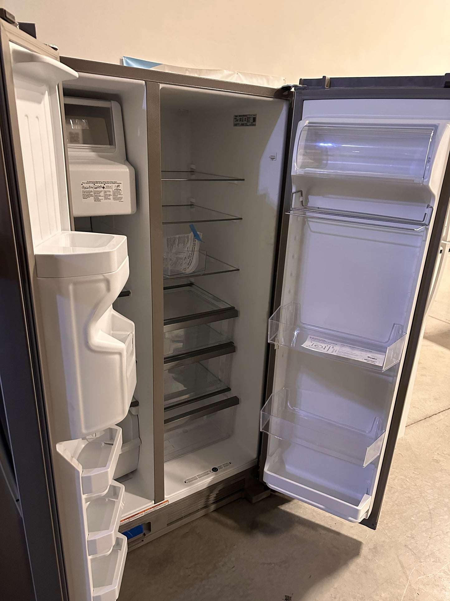 GREAT PRICE! Whirlpool 33-inch Wide Side-by-Side Refrigerator MODEL: WRS321SDHZ REF13666