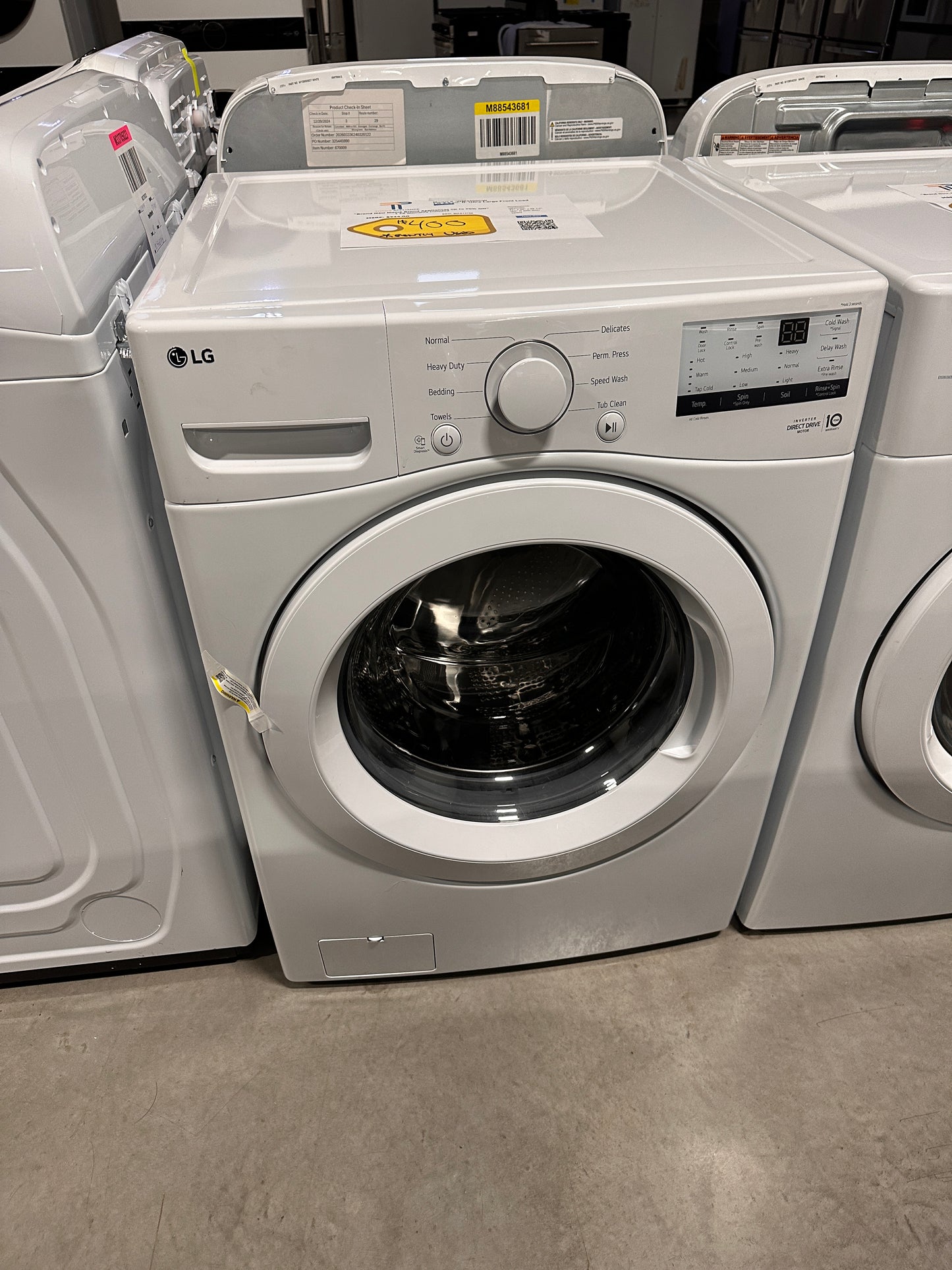 Gently Used LG 4.5 Cu Ft Front Load Washer MODEL: WM3400CW WAS13766