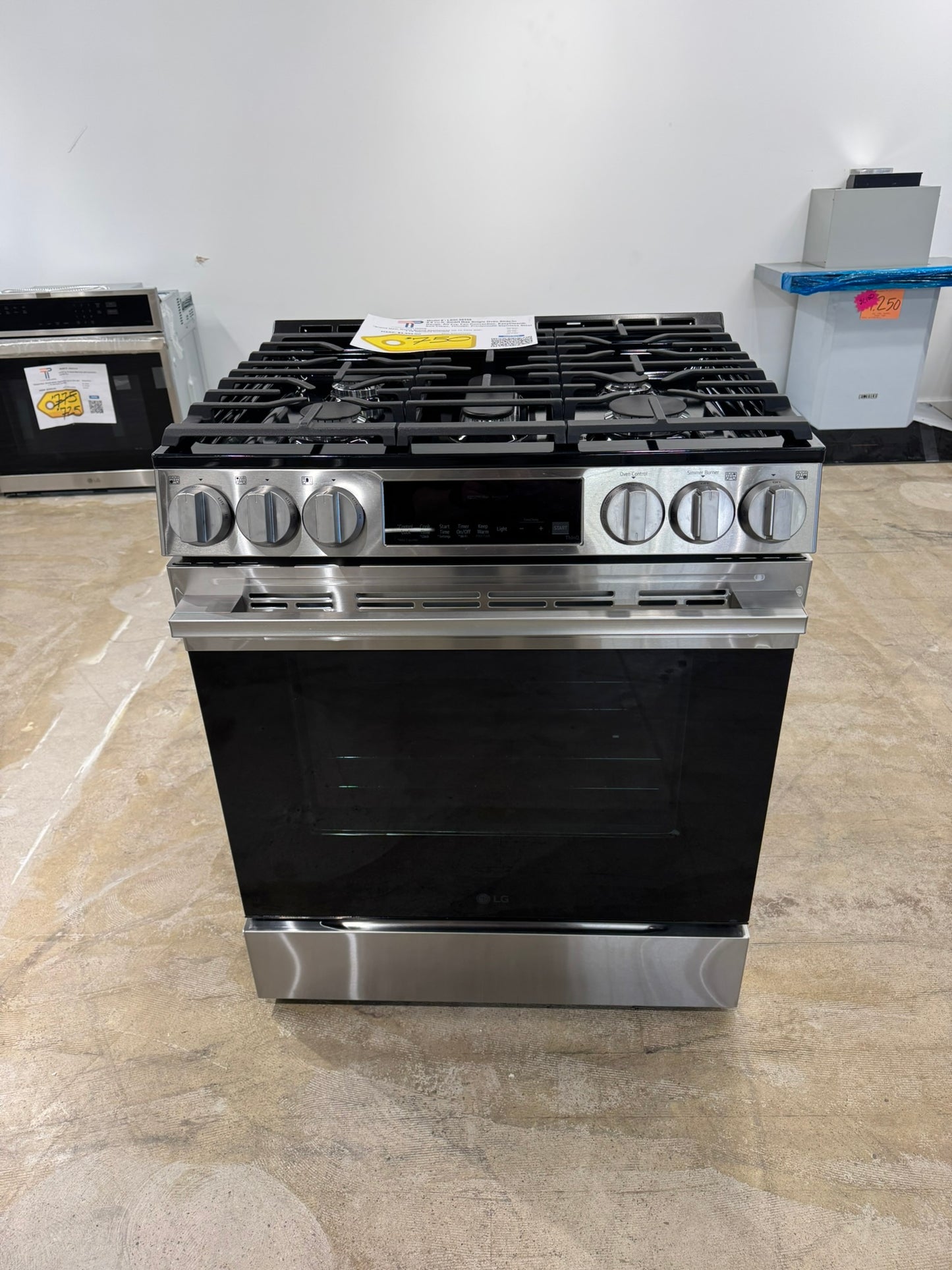 NEW LG 5.8 cu.ft. Smart Gas Slide-in Range Air Fry  MODEL: LSGL5833X  RAG10109R