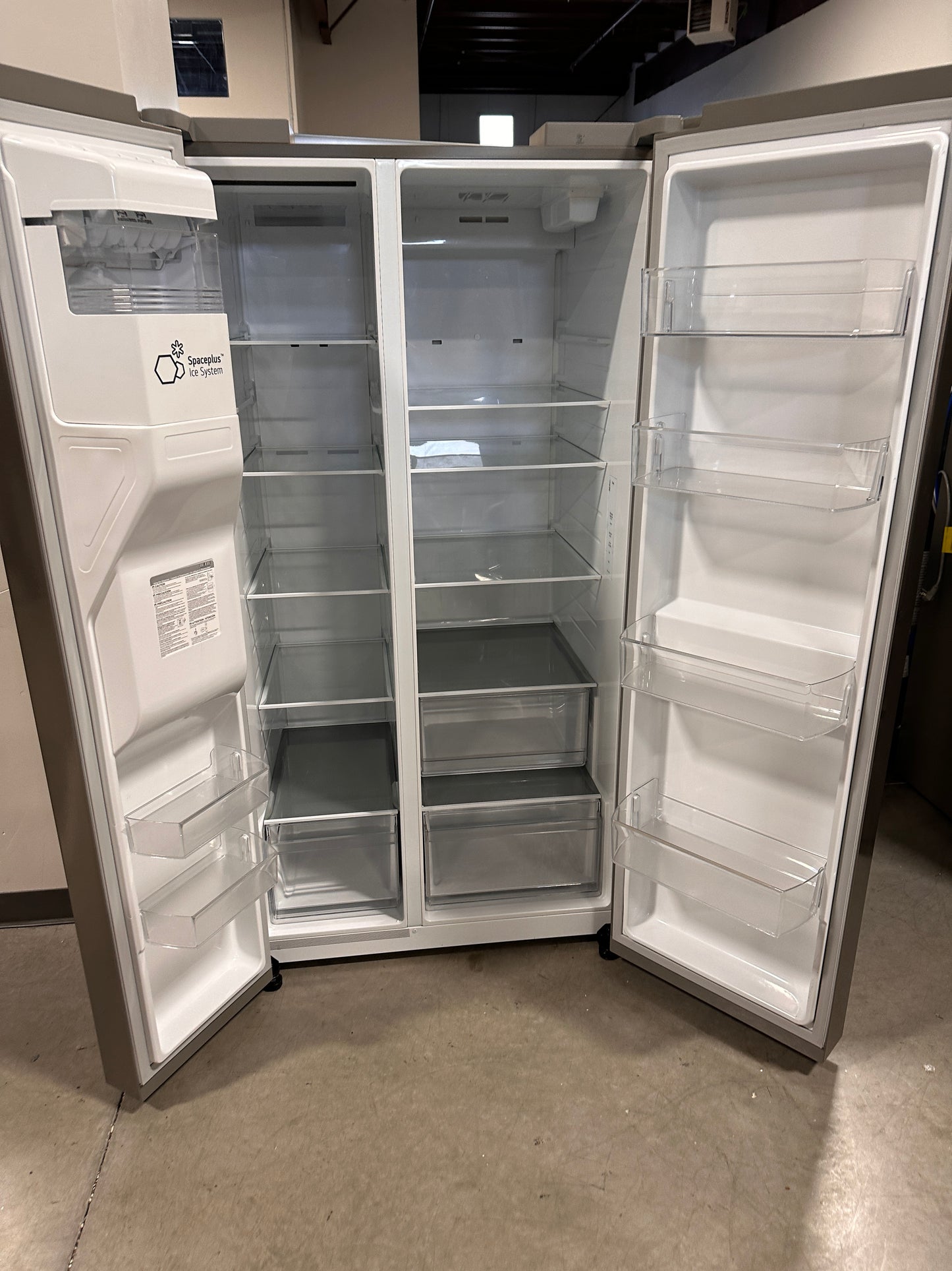 BRAND NEW! LG 27 Cu. Ft. Stainless Side-by-Side Smart Refrigerator MODEL: LS27T3230S  REF13735