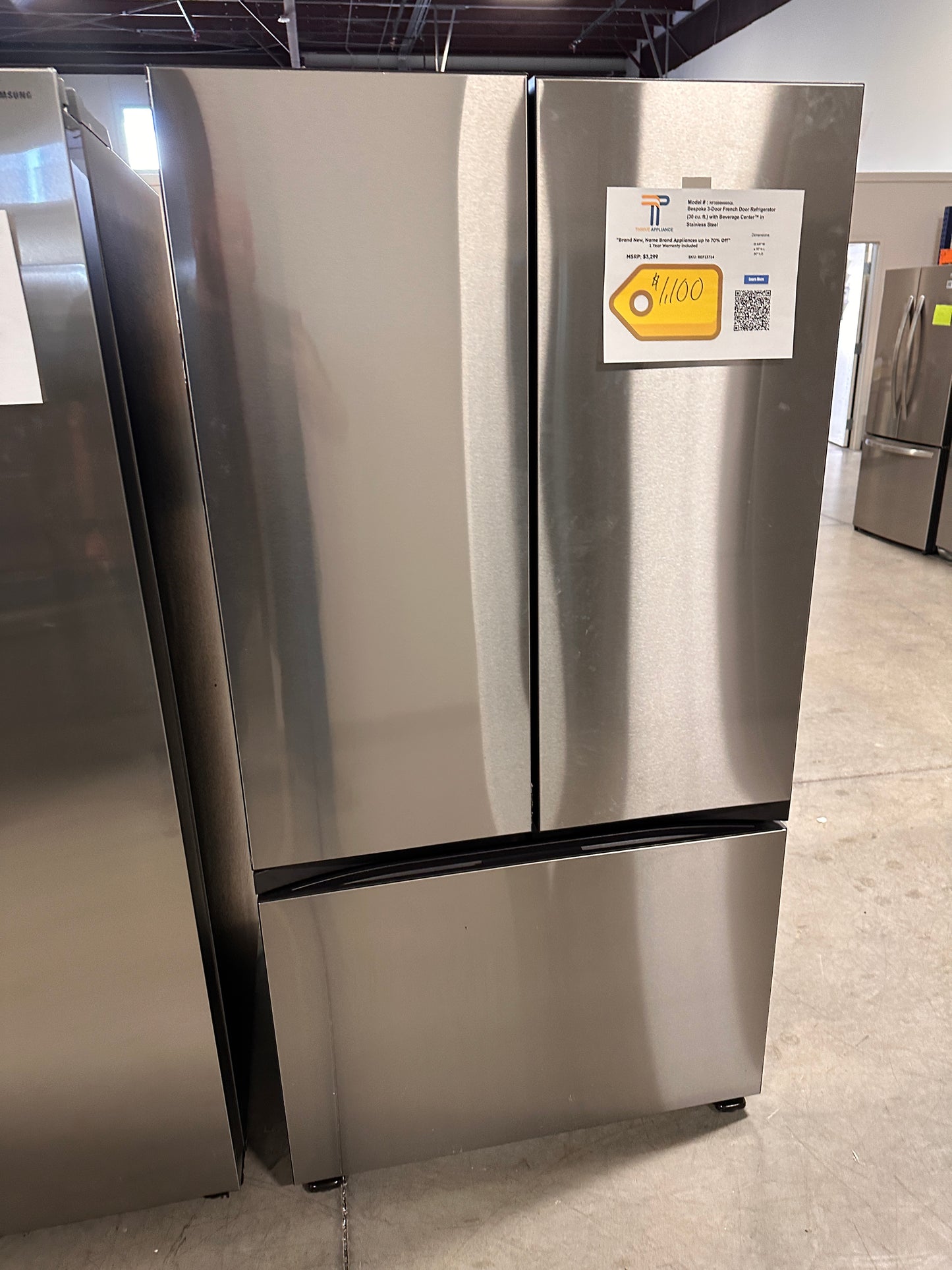 Samsung - BESPOKE 30 cu. ft. 3-Door French Door Refrigerator with Beverage Center - MODEL: RF30BB6600QL  REF13714