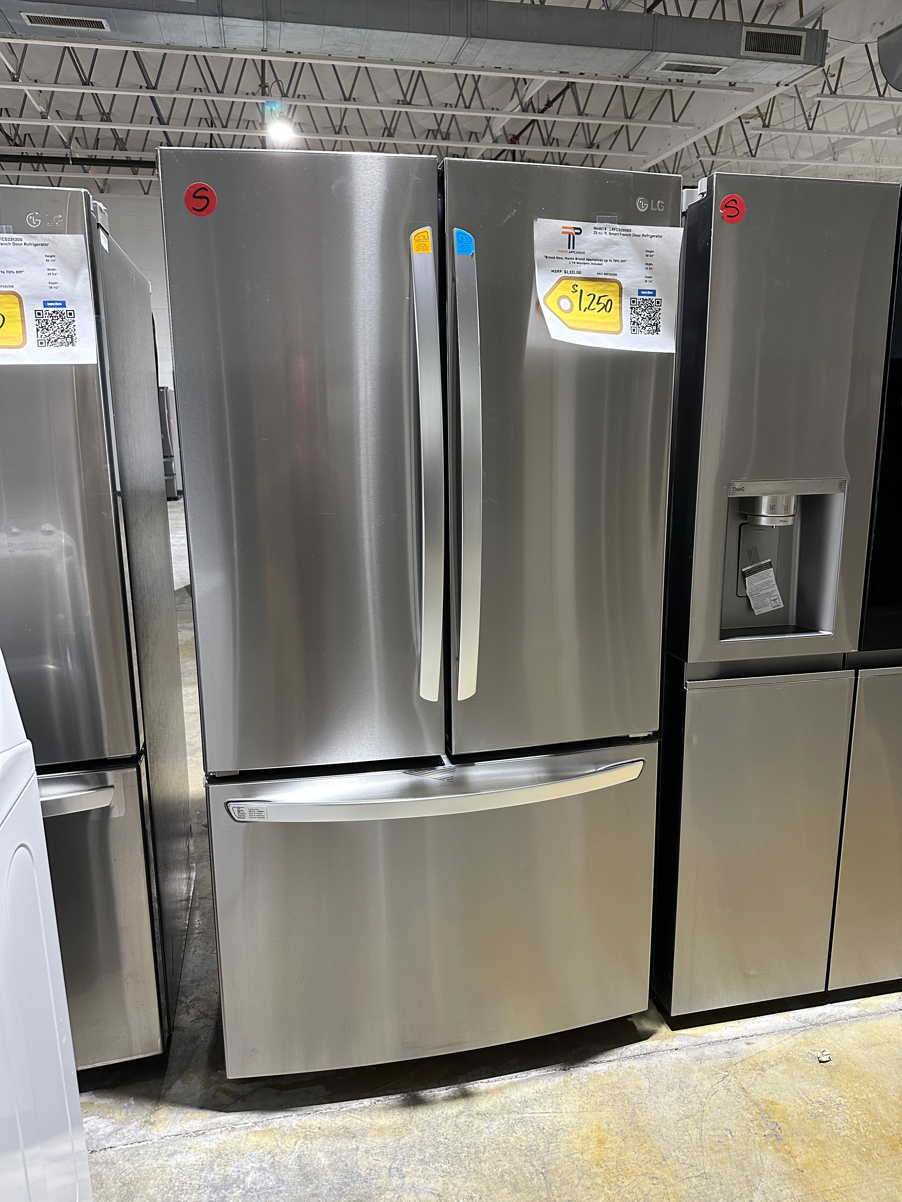 LG - 28.7 Cu. Ft. 3-Door French Door Refrigerator Model:LRFCS29D6S REF ...