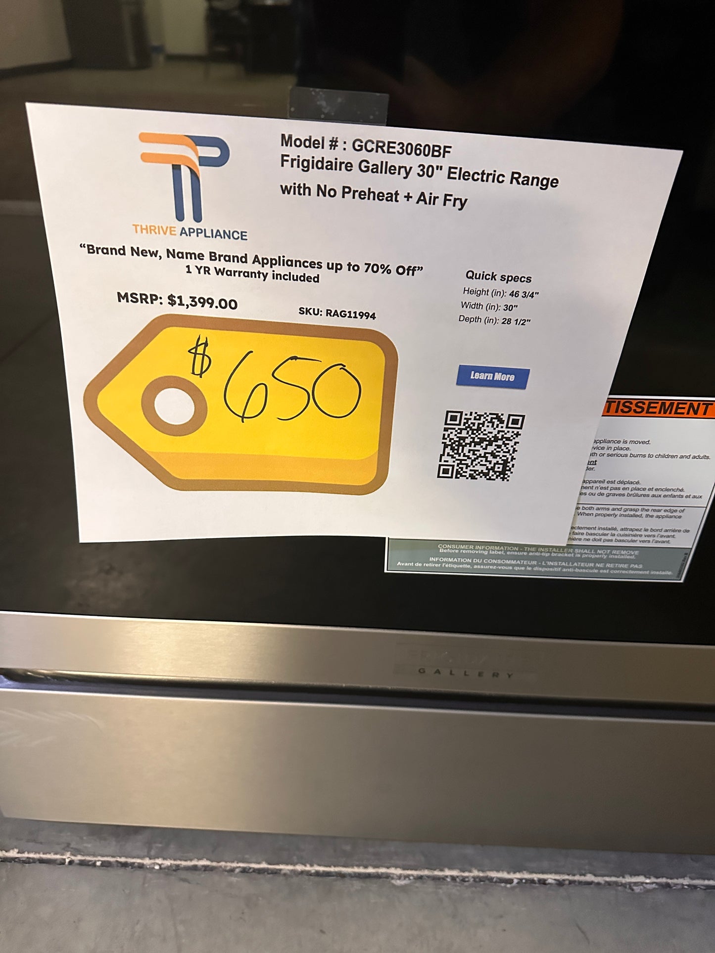 GORGEOUS NEW FRIGIDAIRE GALLERY ELECTRIC RANGE MODEL: GCRE3060BF  RAG11994