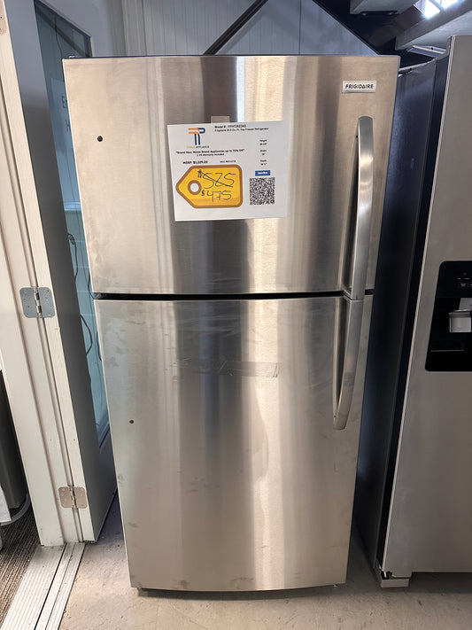 GREAT NEW GARAGE READY FRIGIDAIRE REFRIGERATOR MODEL: FFHT2022AS  REF13778