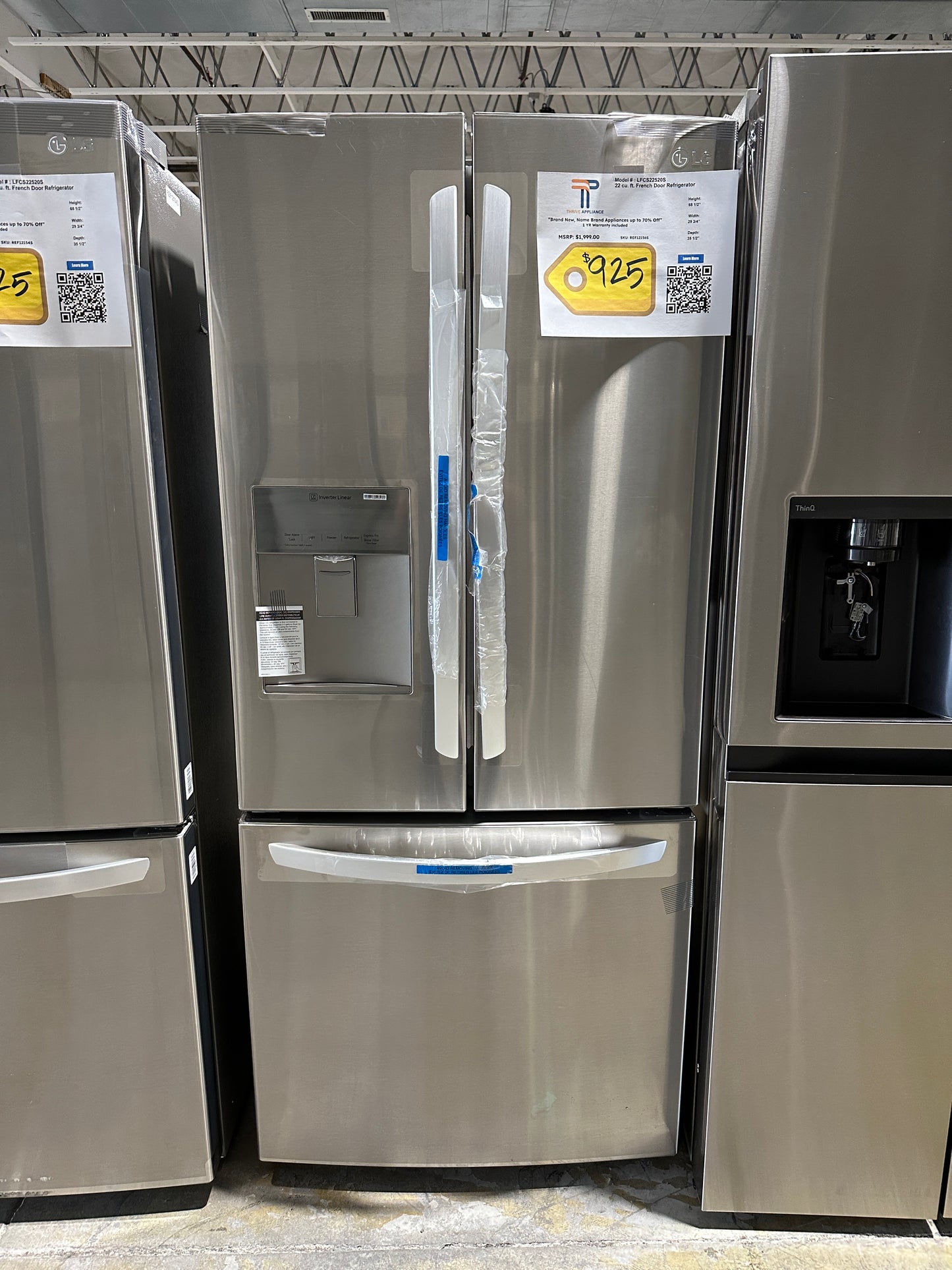 LG - 21.8 Cu. Ft. French Door Refrigerator with Smart Cooling System - Model:LFCS22520S  REF12156S