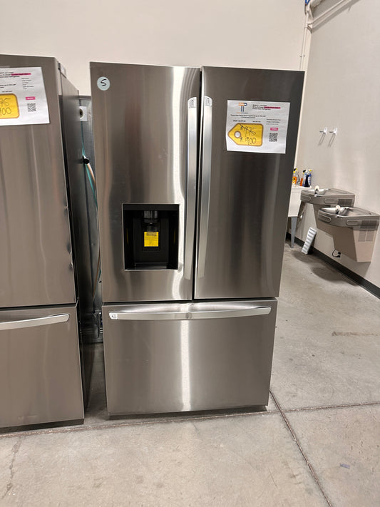 Smart Counter-Depth MAX Refrigerator with Dual Ice Makers LG Model: LRFXC2606S REF13607
