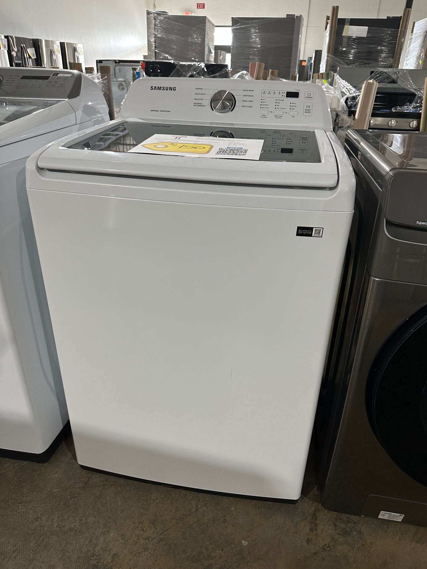 TOP LOAD SAMSUNG WASHER with VIBRATION REDUCTION Model:WA45T3200AW  WAS11931S