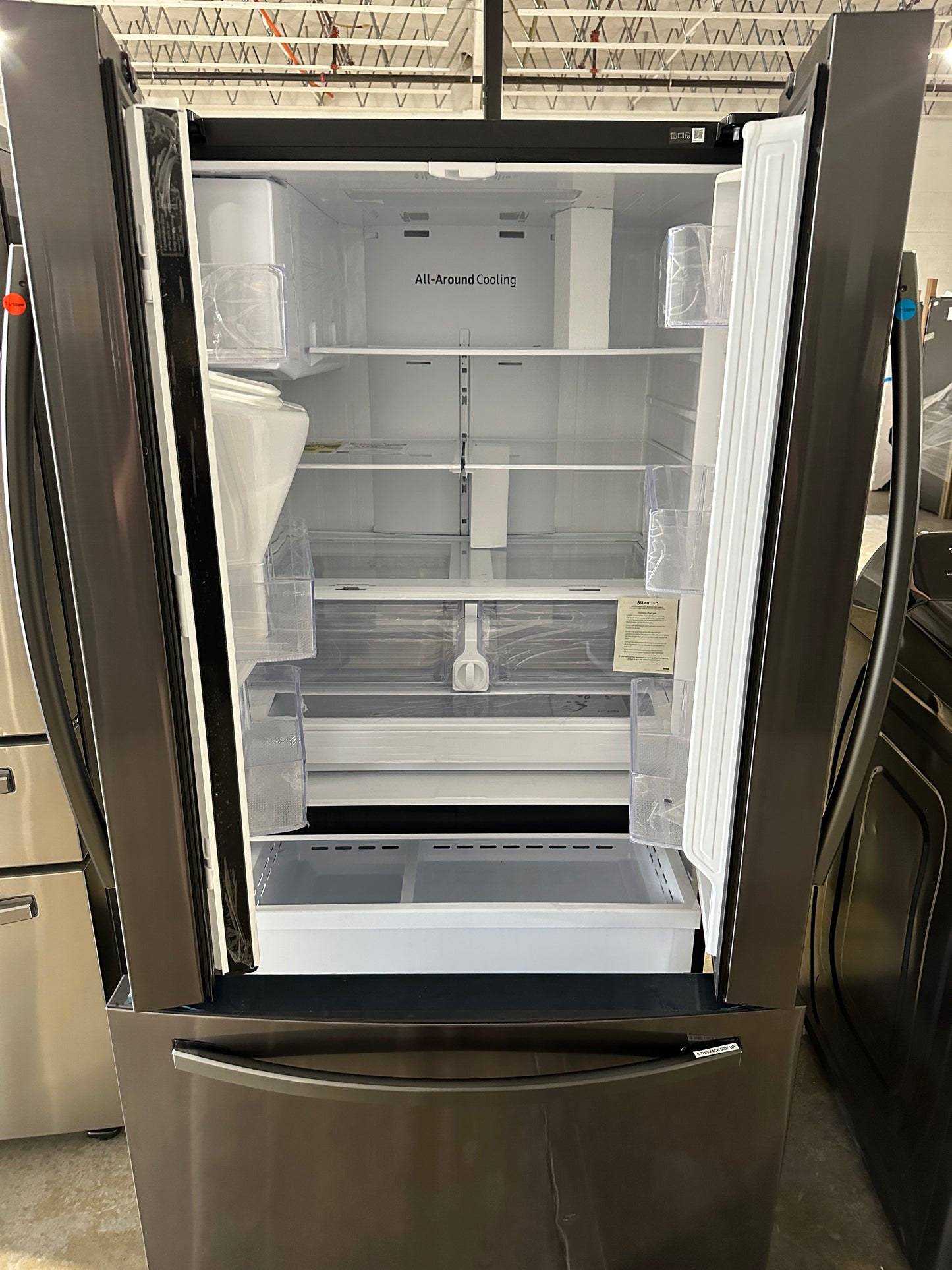 GORGEOUS NEW SAMSUNG 27 CU FT REFRIGERATOR Model:RF27T5201SG/AA  REF12184S