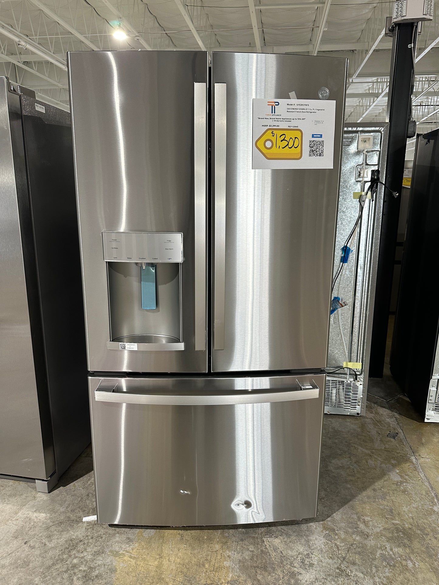 GREAT NEW GE FRENCH DOOR REFRIGERATOR Model:GFE28GYNFS  REF12204