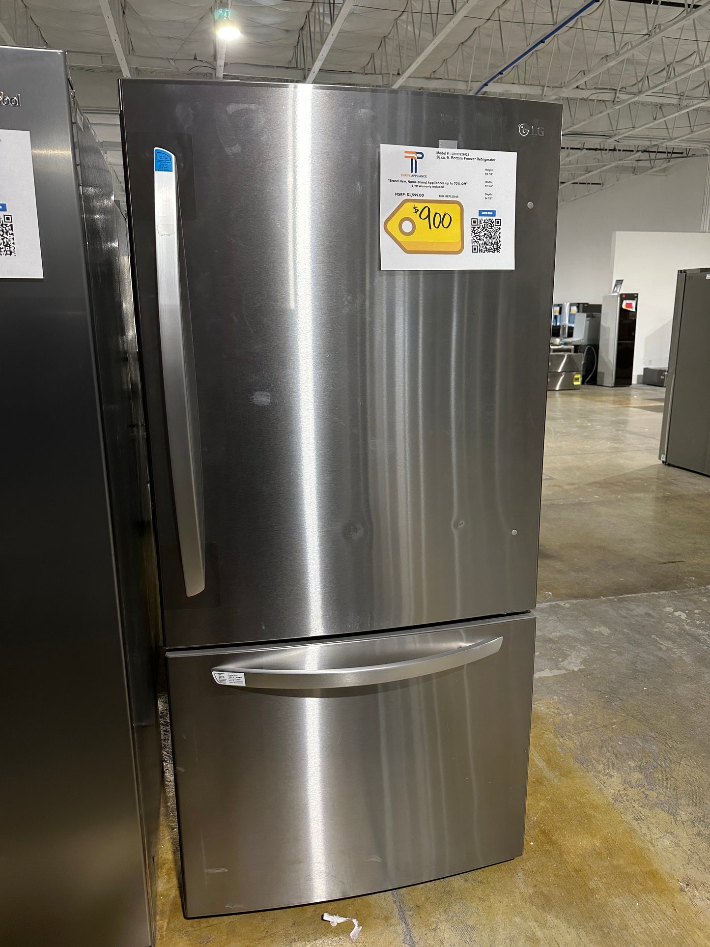 NEW BOTTOM FREEZER LG REFRIGERATOR MODEL: LRDCS2603S  REF12201S