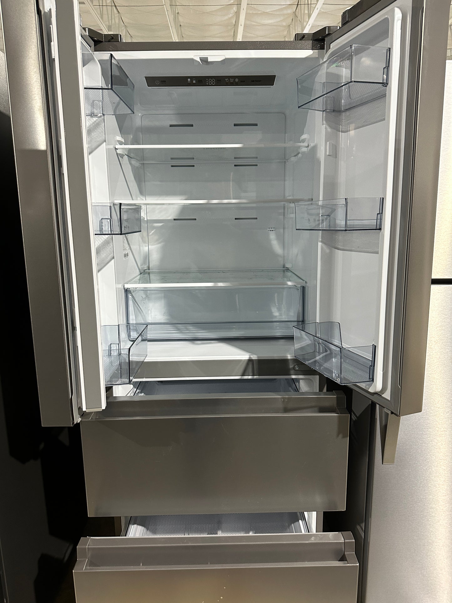 4-Door Counter-depth French Door Refrigerator MODEL: HRM145N6AVD  REF12193S