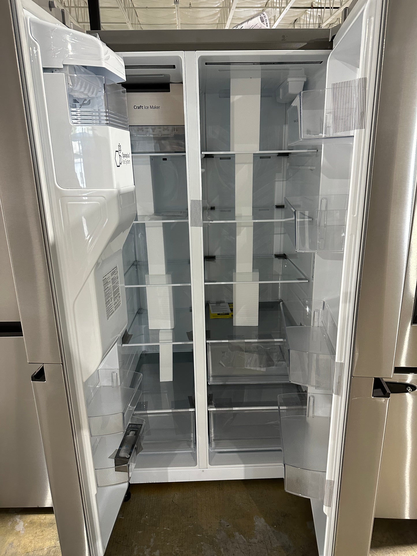 GREAT NEW SIDE-BY-SIDE REFRIGERATOR with SPACEPLUS ICE MODEL: LHSXS2706S  REF12217S