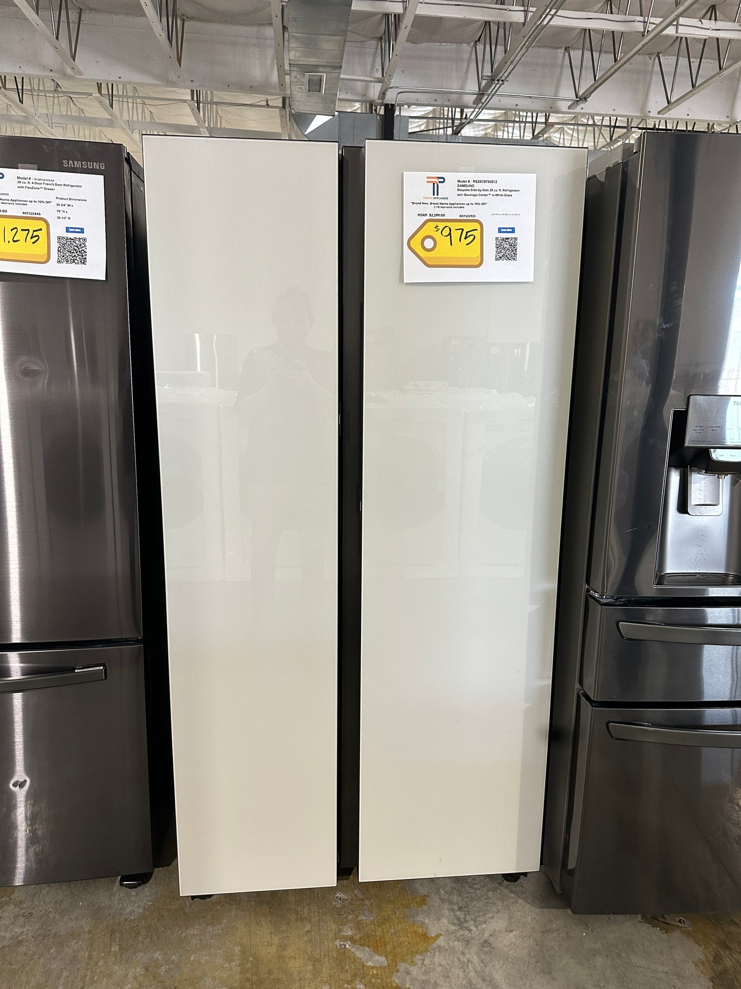 WHITE GLASS SAMSUNG BESPOKE SIDE BY SIDE REFRIGERATOR MODEL: RS28CB760012  REF12191S