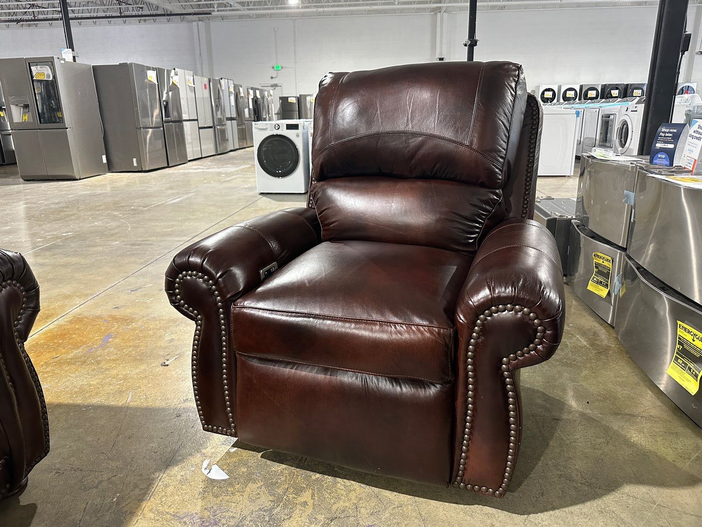 NEW GENUINE LEATHER AMARETTO POWER RECLINER