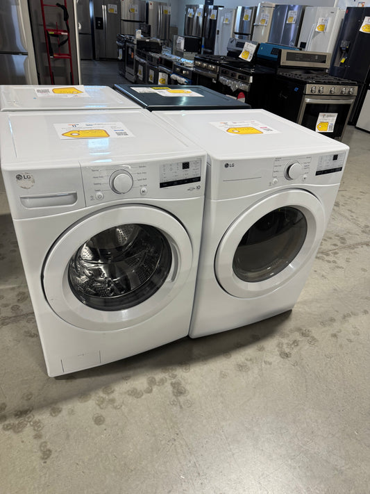 LG 3400 Series Stackable Laundry Set in White